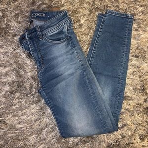 AEO High Rise Jegging